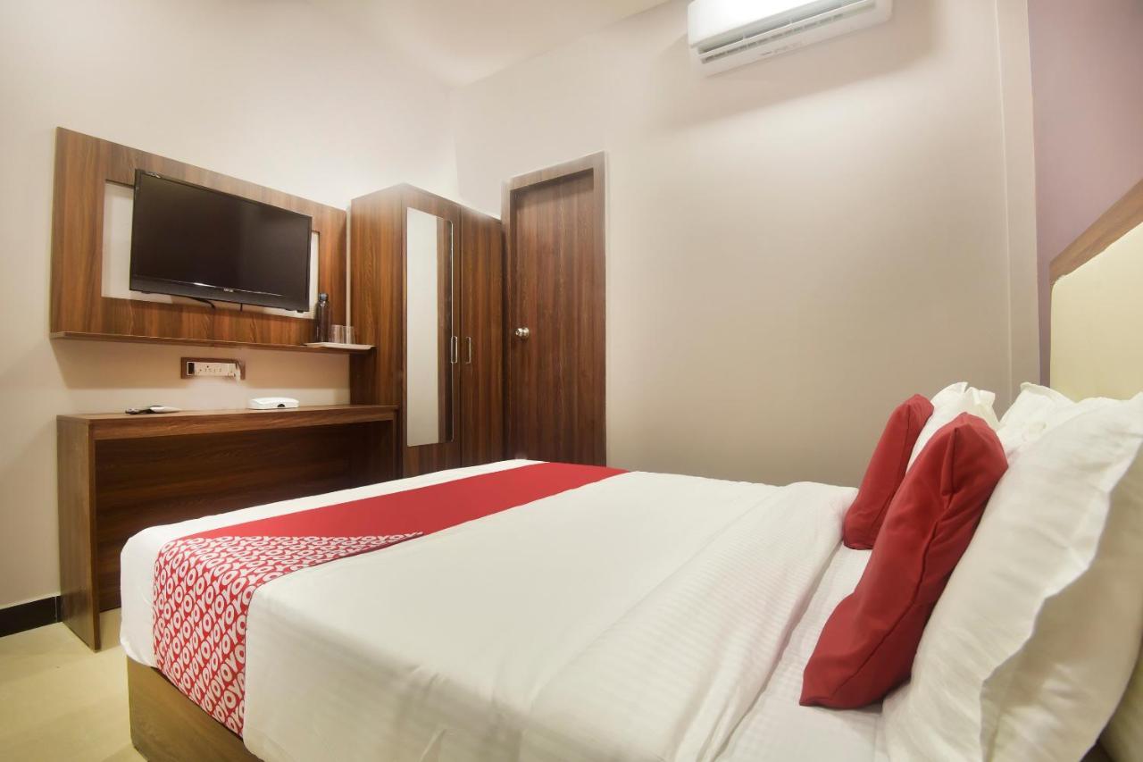 Hotel Blue Sky Residency Bombay Esterno foto