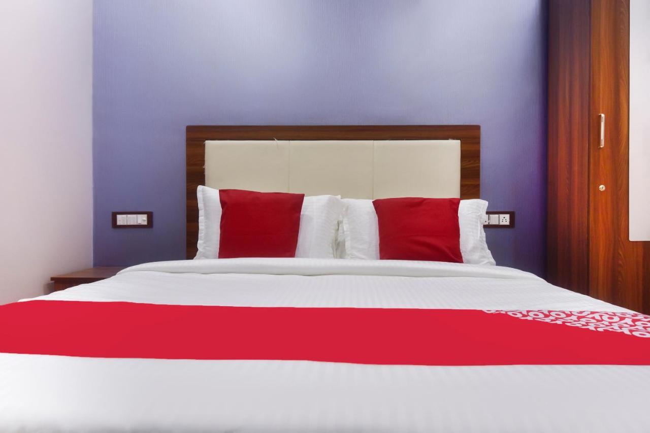 Hotel Blue Sky Residency Bombay Esterno foto