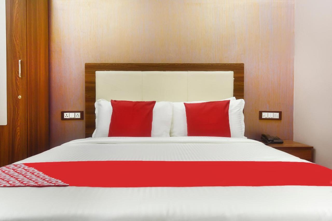 Hotel Blue Sky Residency Bombay Esterno foto